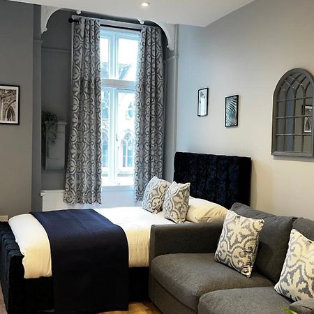 Studio On The Rows - Central City Centre تشيستر المظهر الخارجي الصورة
